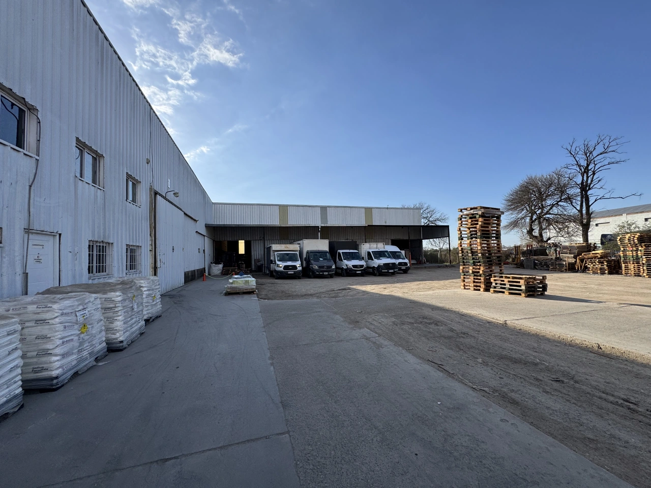 Planta industrial en venta · Villa Esquiú