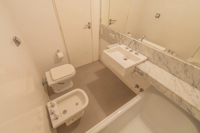 Blanco Encalada 4549 (32).jpg