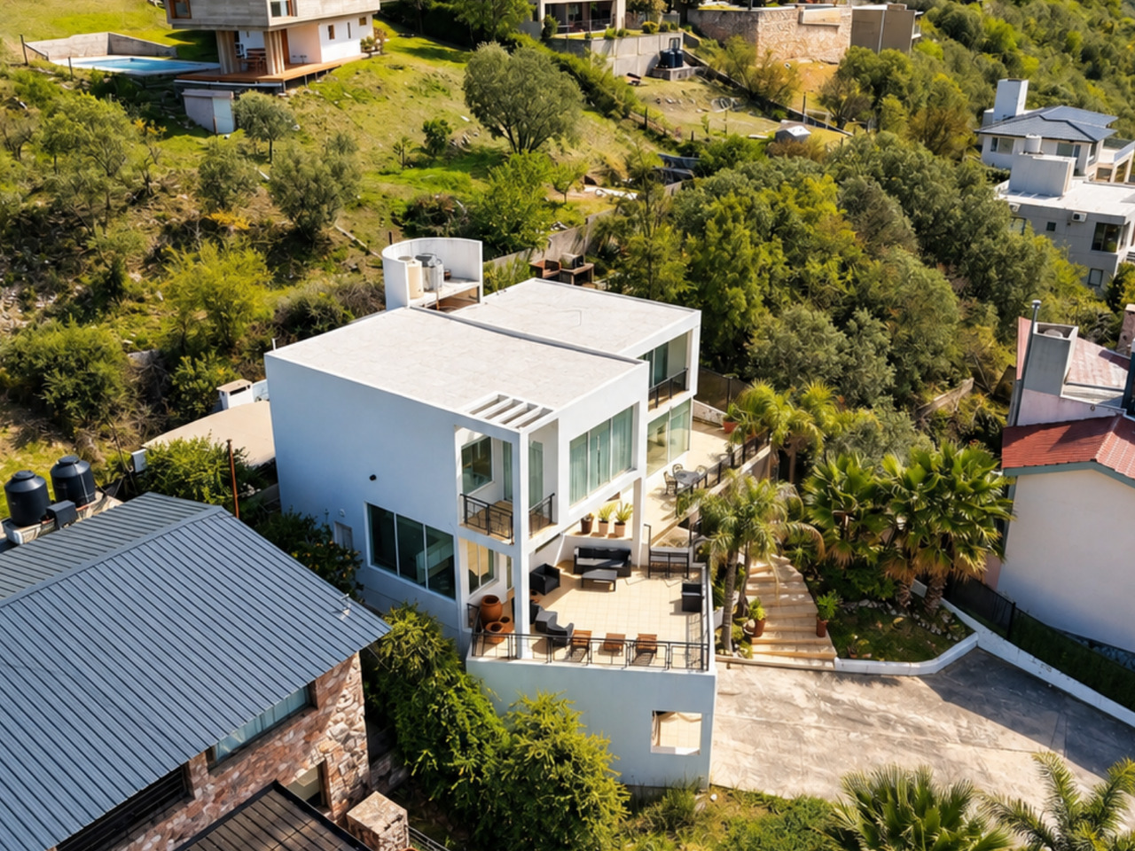 Casa de 6 ambientes en venta en Villa Carlos Paz - foto 1