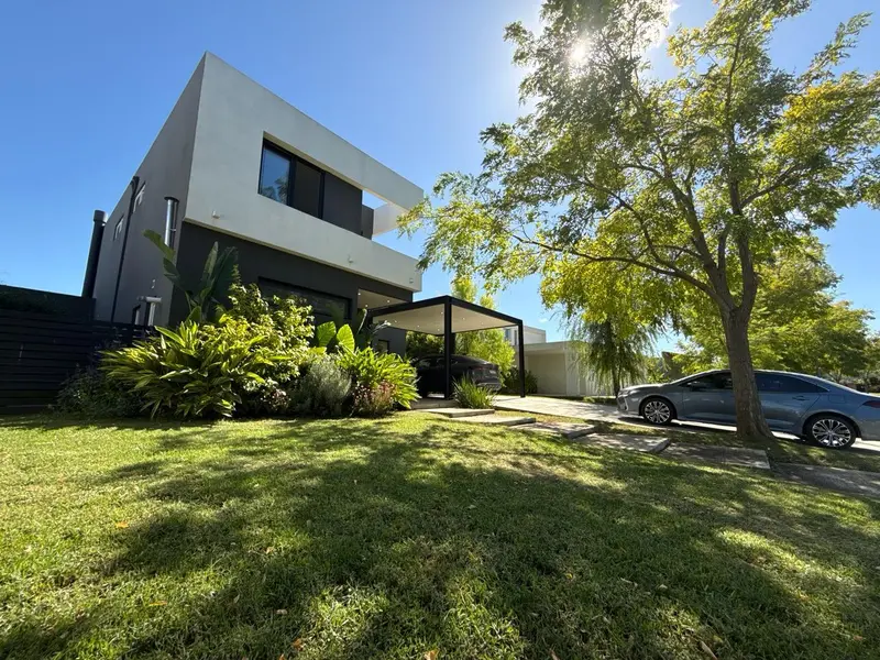 Casa en venta · Puertos del Lago Marinas, Tigre, GBA Norte, Provincia de Buenos Aires