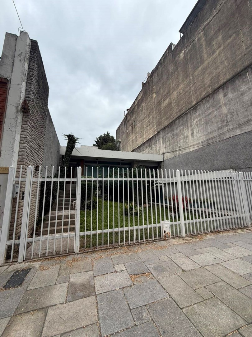 Terreno en venta · Villa del Parque, CABA