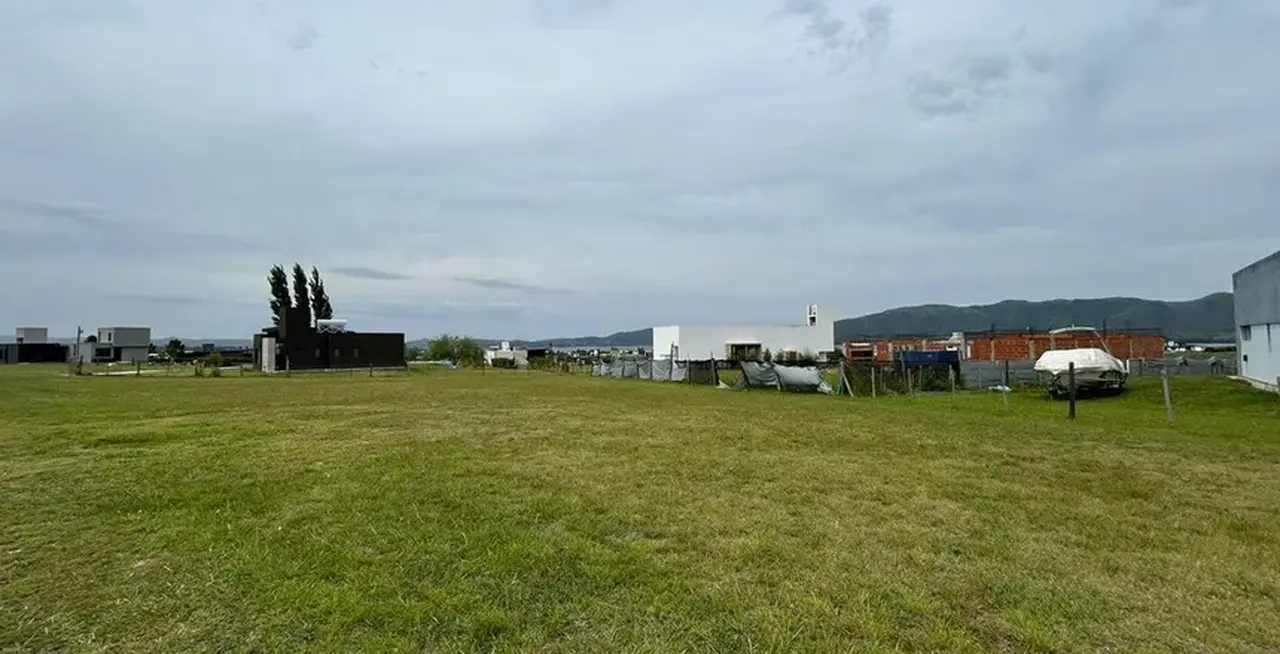 Terreno en venta · Los Molinos Terreno en venta · Los Molinos