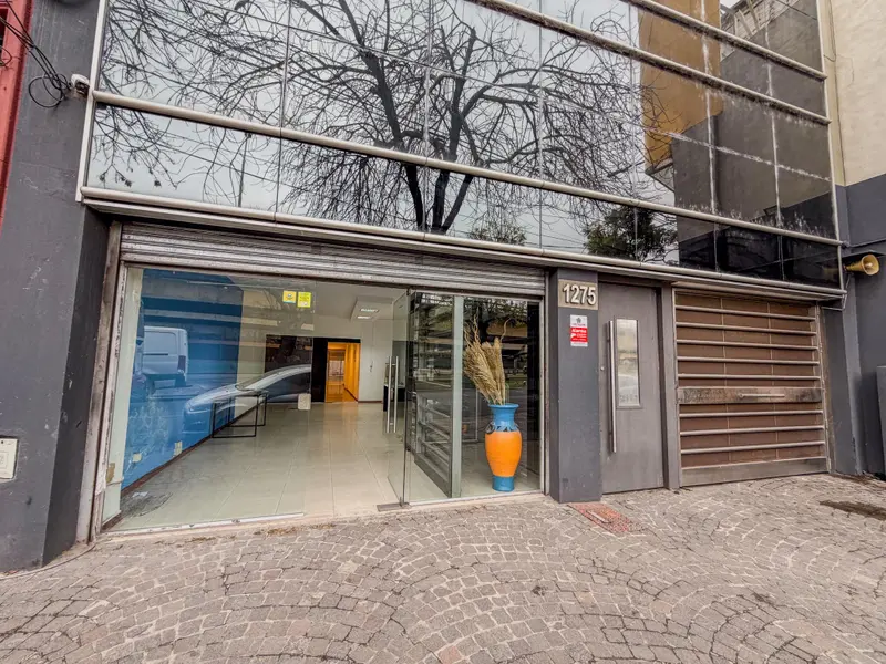 Comercio en alquiler · Barracas, CABA
