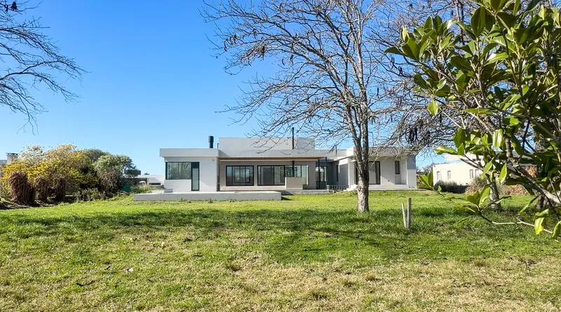 Casa en venta · La Pampa, General Alvear, Interior de Buenos Aires, Provincia de Buenos Aires