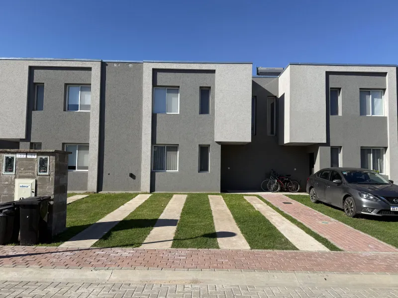 Casa en venta · DECS Tortugas, Garín, Escobar, GBA Norte, Provincia de Buenos Aires