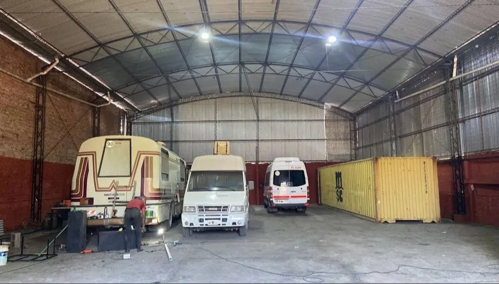 Depósito en venta · Morón, GBA Oeste, Provincia de Buenos Aires