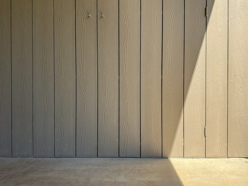 Exterior horizontal 5.jpg