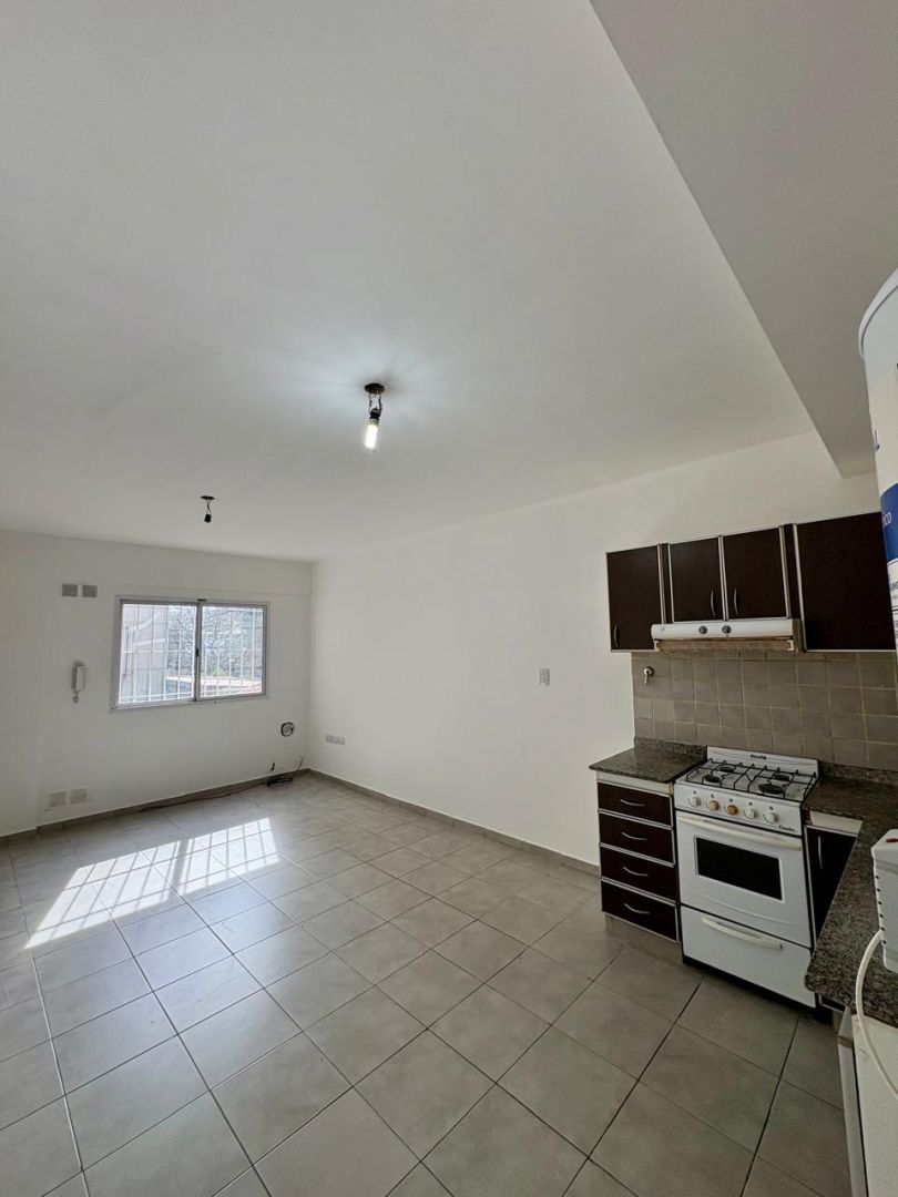 Departamento en alquiler · Villa Sarmiento, Morón, GBA Oeste, Provincia de Buenos Aires