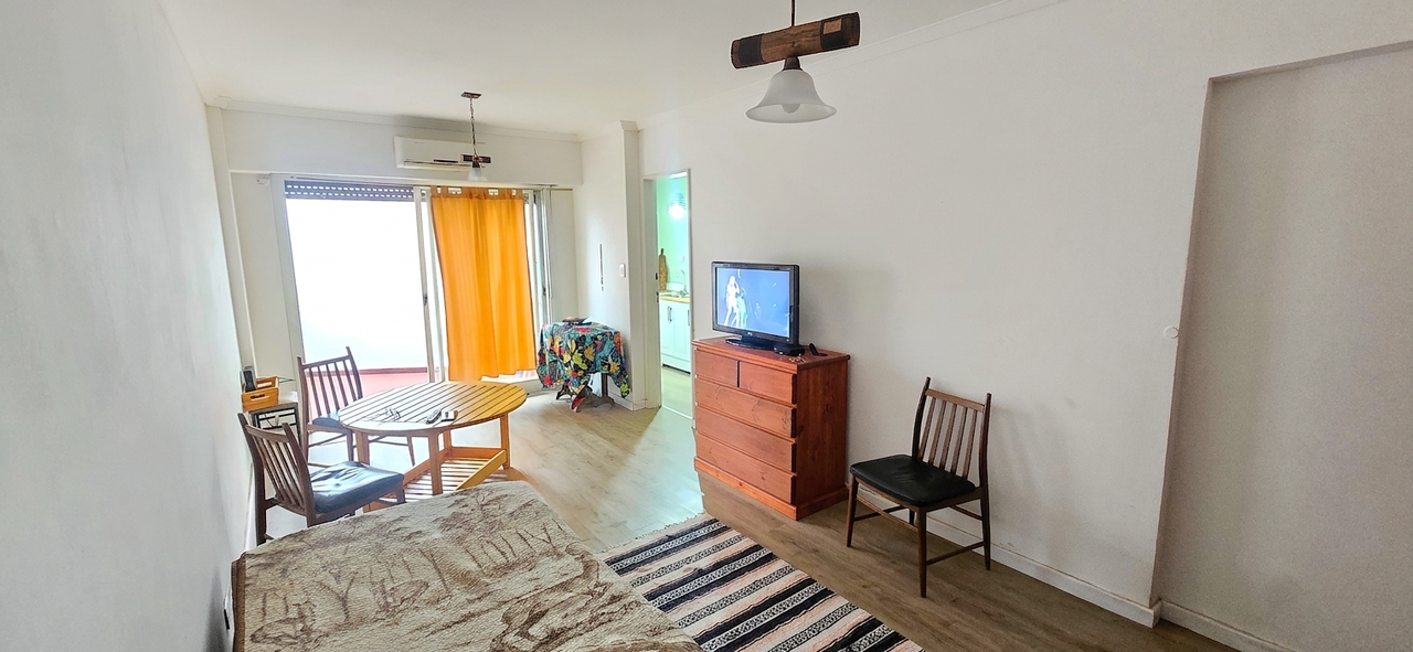 Departamento en venta · Monte Castro