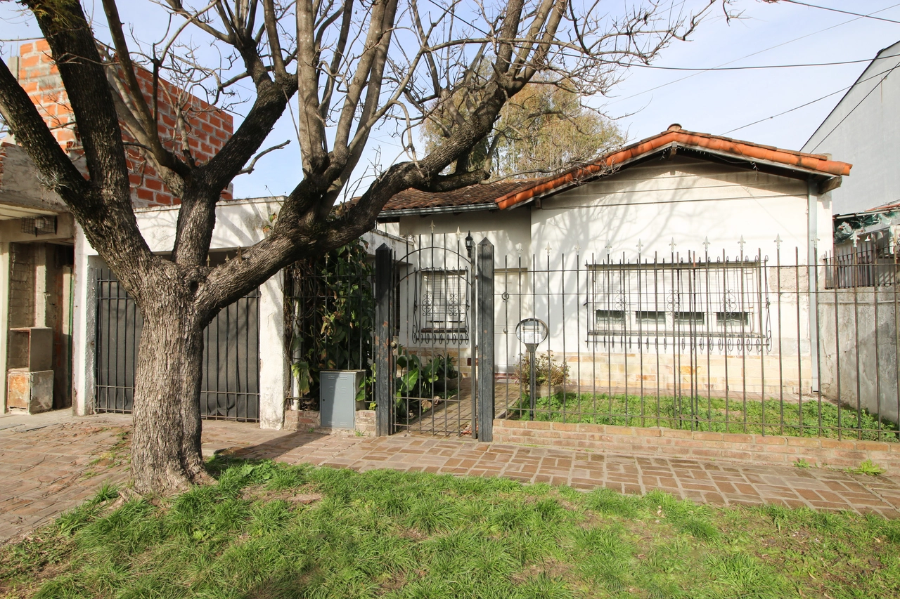 Casa en venta · Villa Gobernador Udaondo