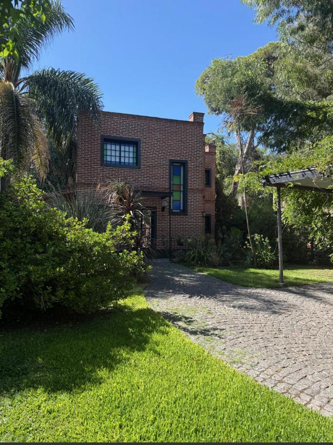 Casa en venta · Barrio Parque Leloir, Ituzaingó, GBA Oeste, Provincia de Buenos Aires