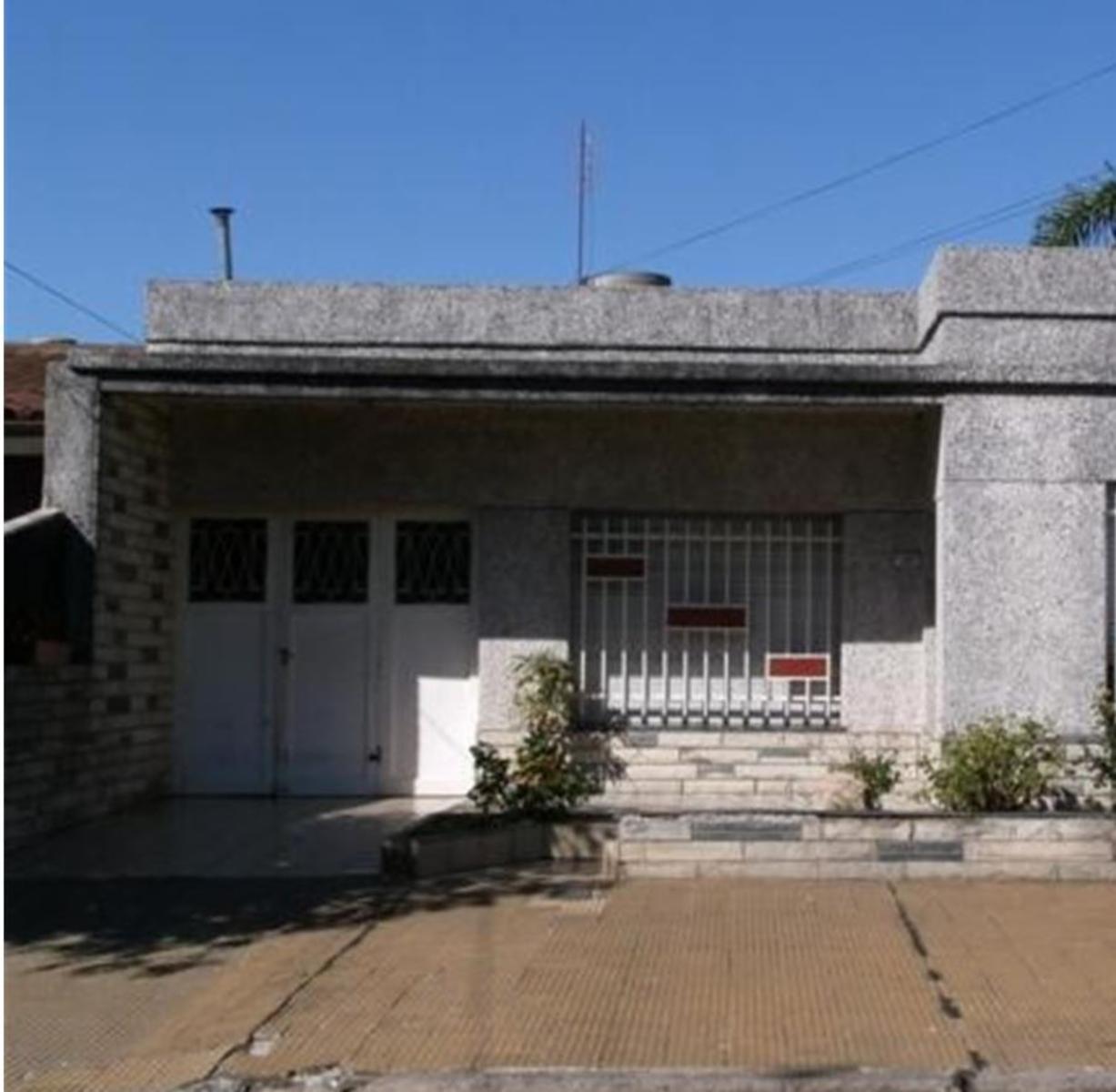 Casa en venta · Villa Luzuriaga, La Matanza, GBA Oeste, Provincia de Buenos Aires