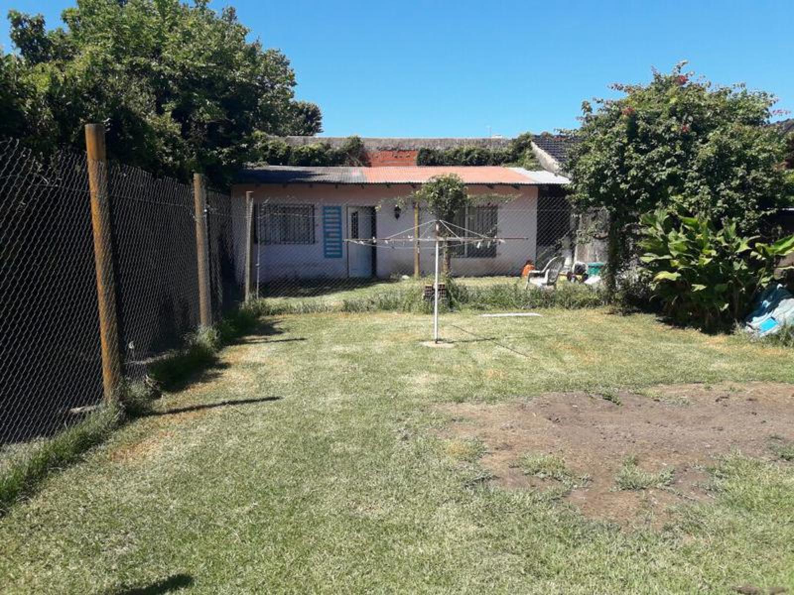 Casa en venta · Castelar, Morón, GBA Oeste, Provincia de Buenos Aires