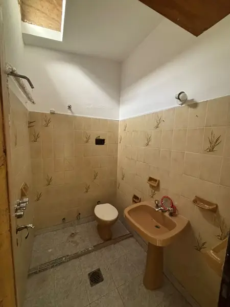 BANO PLANTA BAJA.jpeg