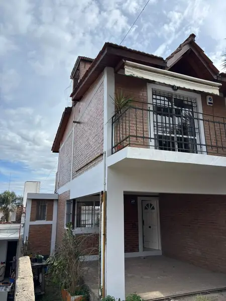 FRENTE COSTADO.jpeg