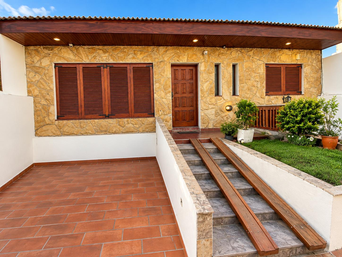 Casa en venta · Castelar Norte, Castelar, Morón, GBA Oeste, Provincia de Buenos Aires