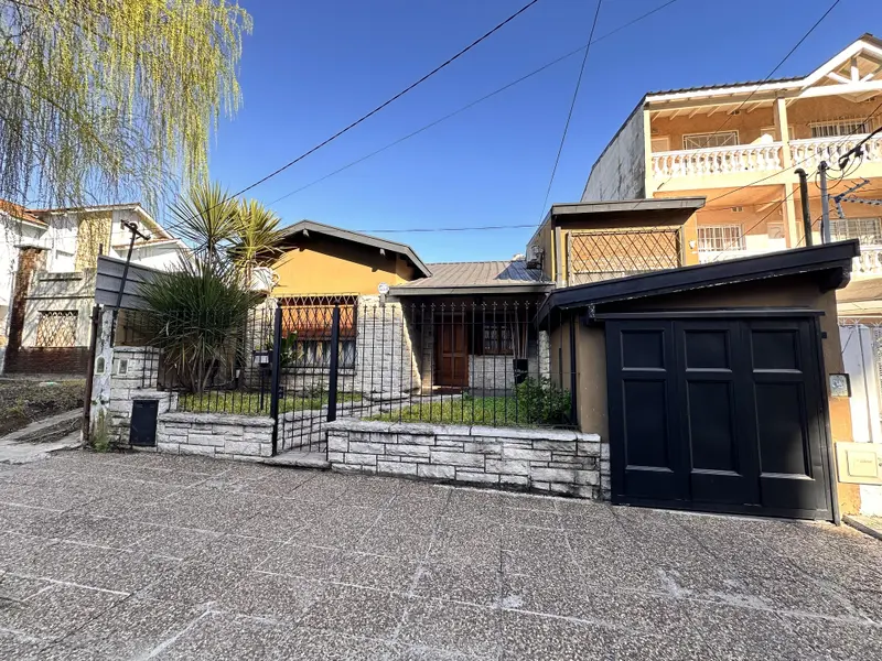 Casa en venta · Morón, GBA Oeste, Provincia de Buenos Aires