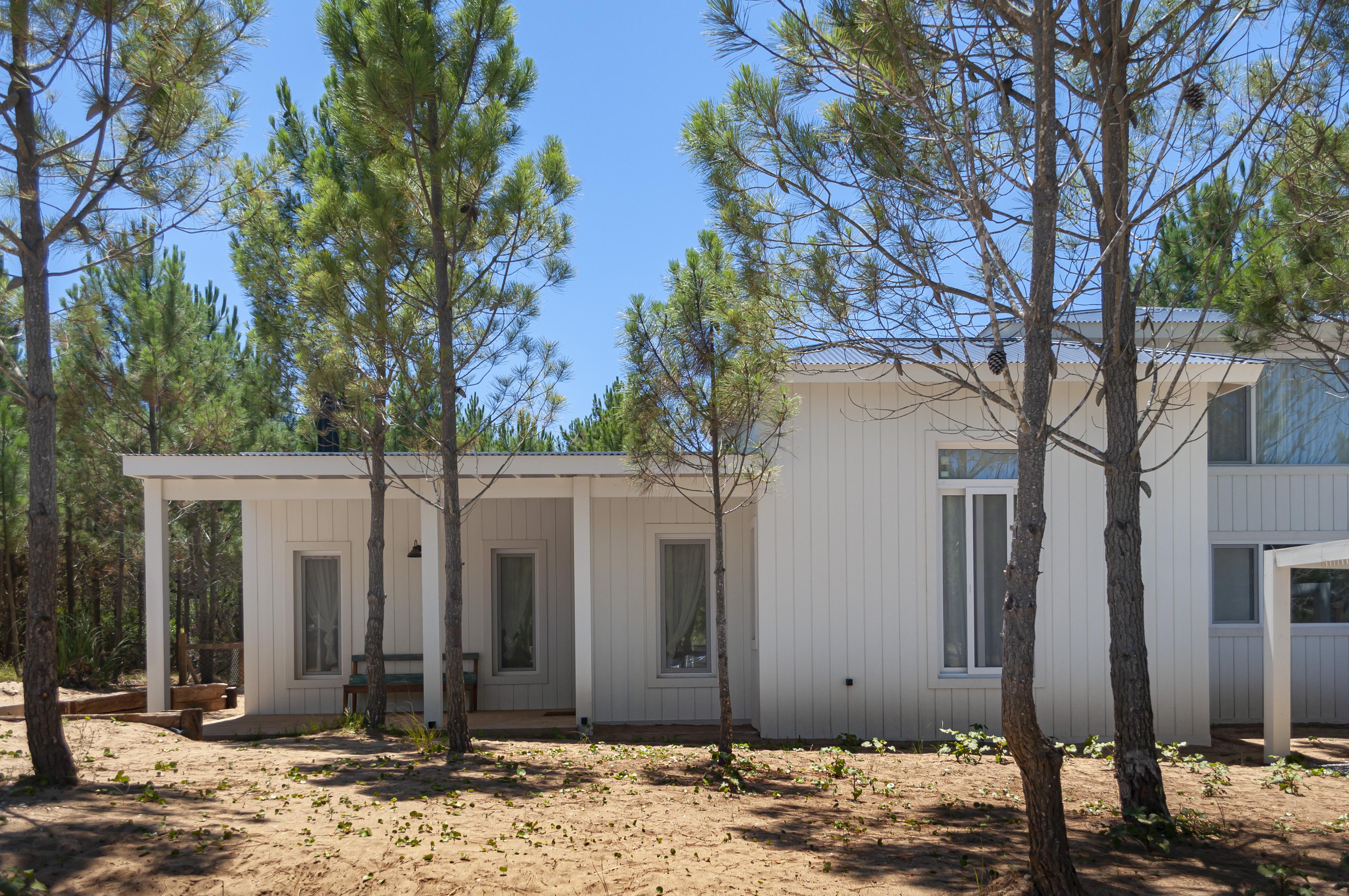 Casa en alquiler temporal · Costa Esmeralda, Punta Medanos, La Costa, Costa Atlántica, Provincia de Buenos Aires Casa en alquiler temporal · Costa Esmeralda, Punta Medanos, La Costa, Costa Atlántica, Provincia de Buenos Aires