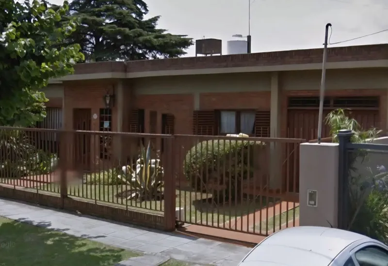 Casa en venta · Castelar, Morón, GBA Oeste, Provincia de Buenos Aires