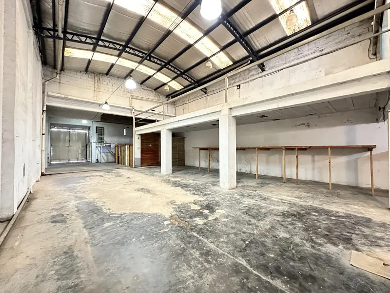 Depósito en alquiler · Haedo, Morón, GBA Oeste, Provincia de Buenos Aires