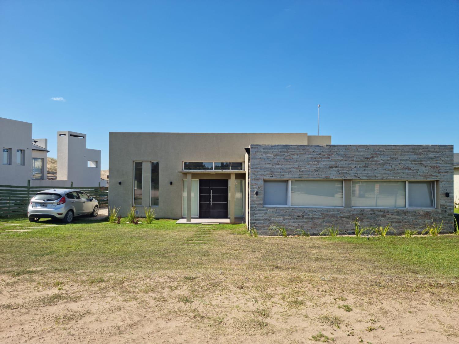Casa en alquiler temporal · Costa Esmeralda, Punta Medanos, La Costa, Costa Atlántica, Provincia de Buenos Aires