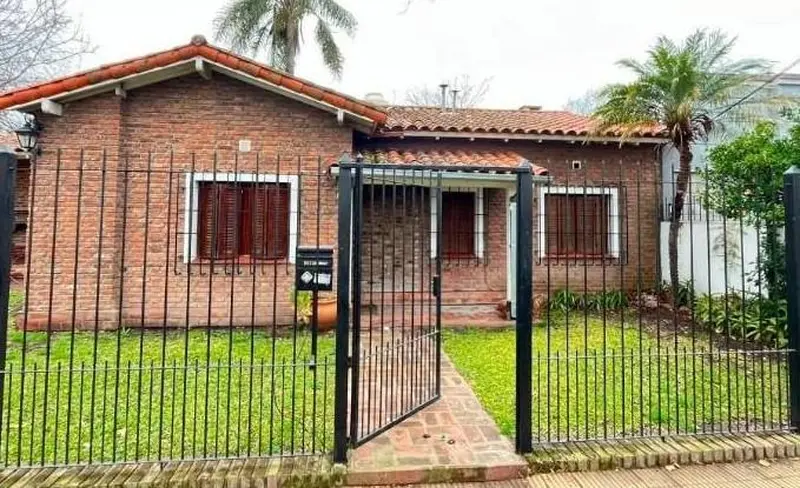 Casa en alquiler · Ituzaingó Norte, Ituzaingó, GBA Oeste, Provincia de Buenos Aires
