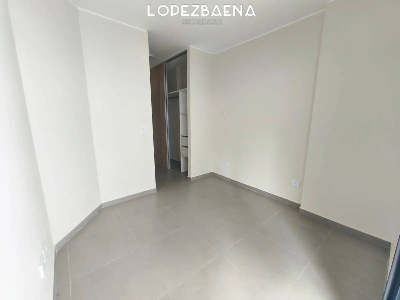 Foto 24