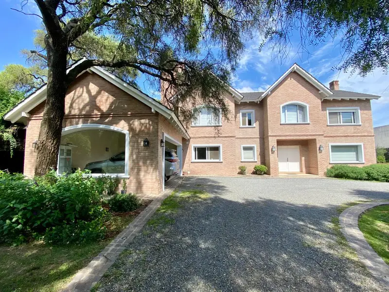 Casa en venta · El Bosque, Córdoba Capital, Córdoba