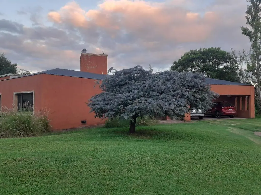Casa en venta · Colón, Córdoba