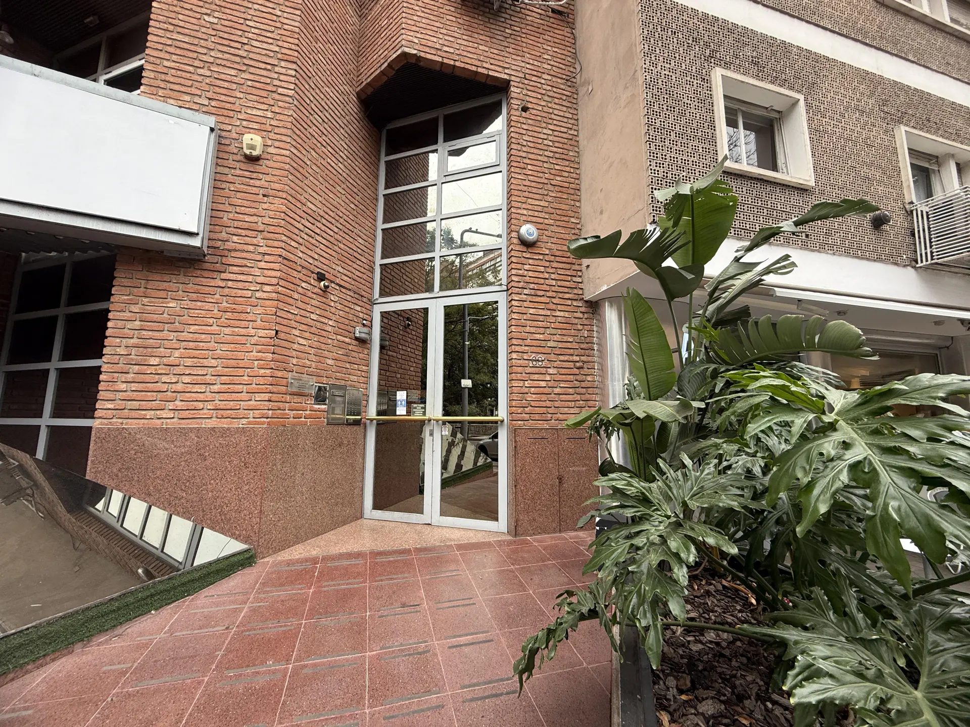 Oficina en alquiler · Alberdi, Córdoba Capital, Córdoba Oficina en alquiler · Alberdi, Córdoba Capital, Córdoba