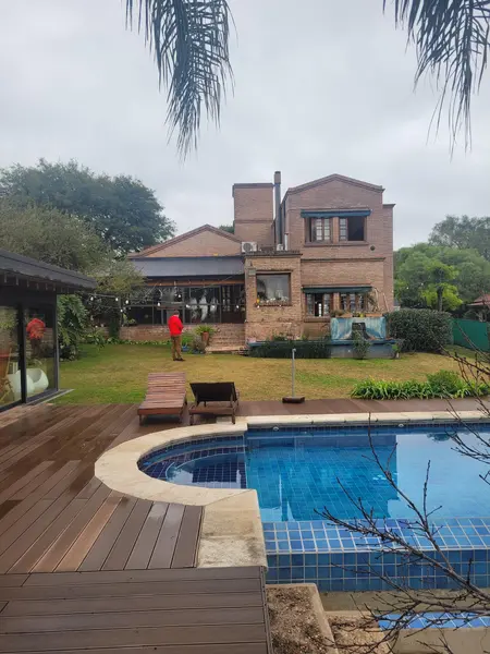 Casa en venta · Colón, Córdoba