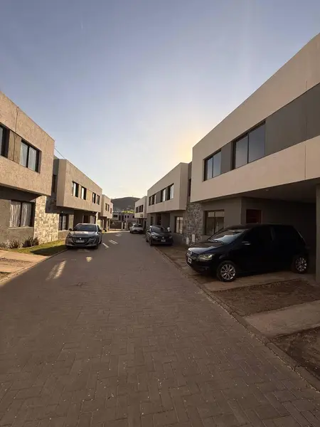 Departamento en alquiler · Los Prados, La Calera, Colon, Córdoba