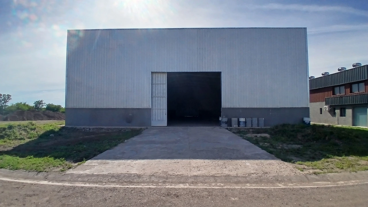 Depósito en venta · Unquillo