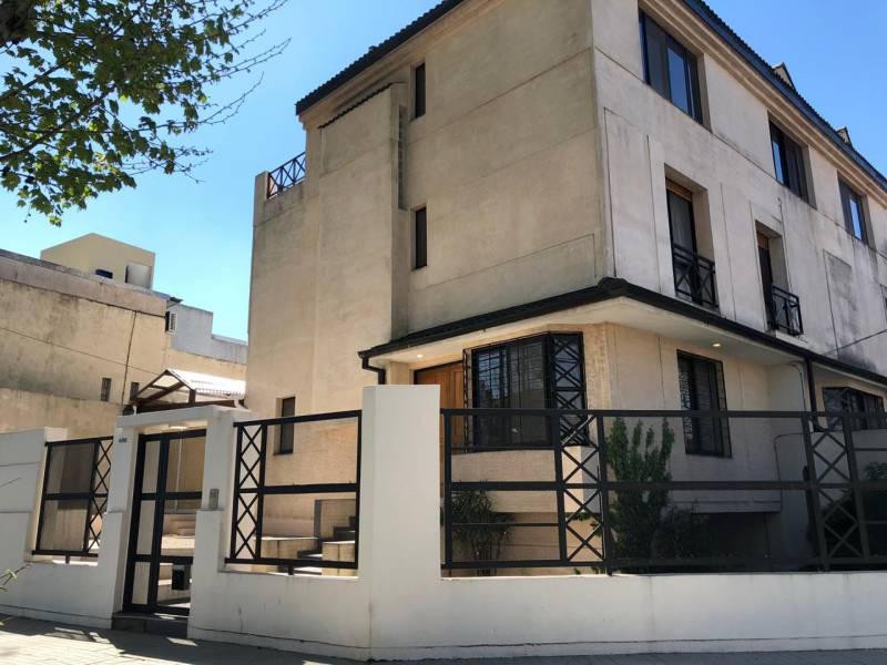 Casa en venta · Villa Devoto, CABA