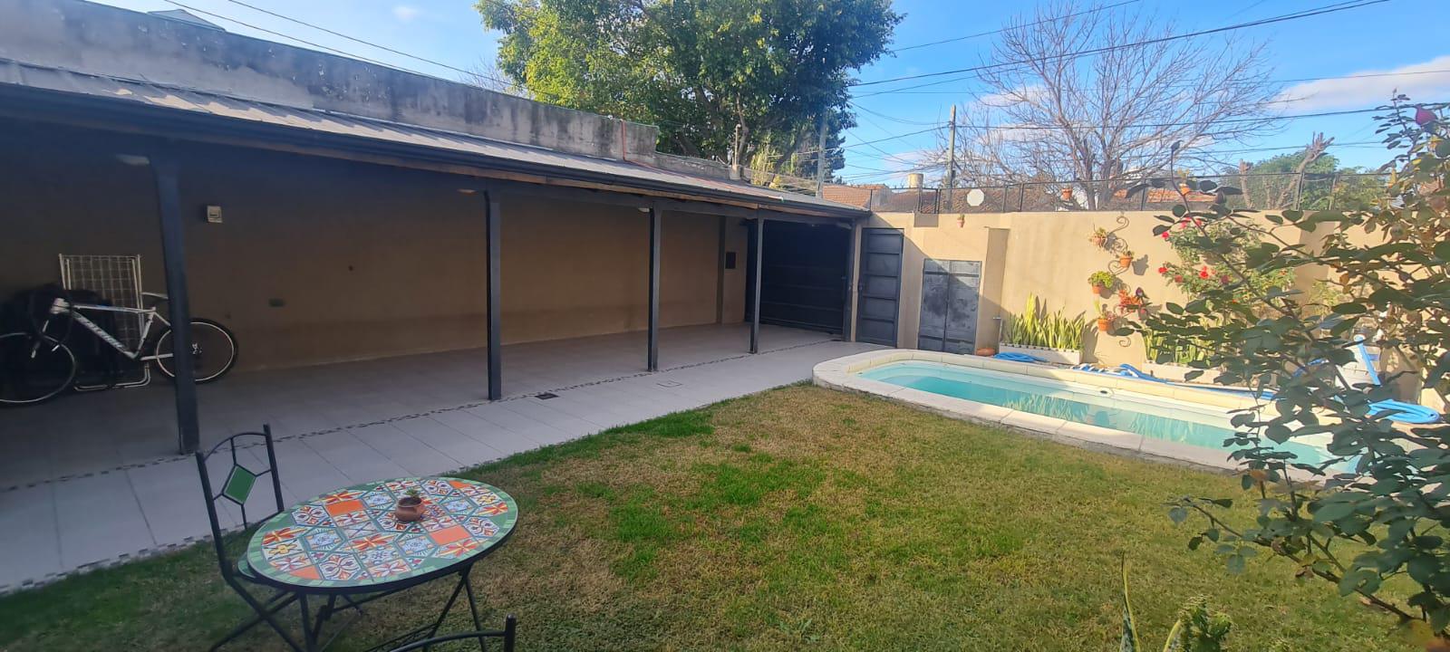 Casa en venta · Castelar Norte, Castelar, Morón, GBA Oeste, Provincia de Buenos Aires