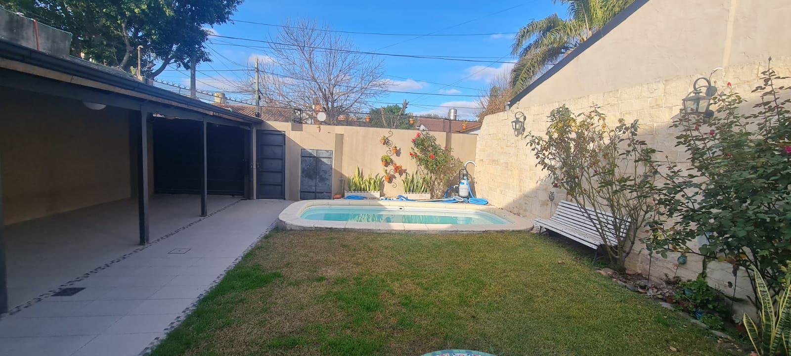 Casa en venta · Castelar Norte, Castelar, Morón, GBA Oeste, Provincia de Buenos Aires