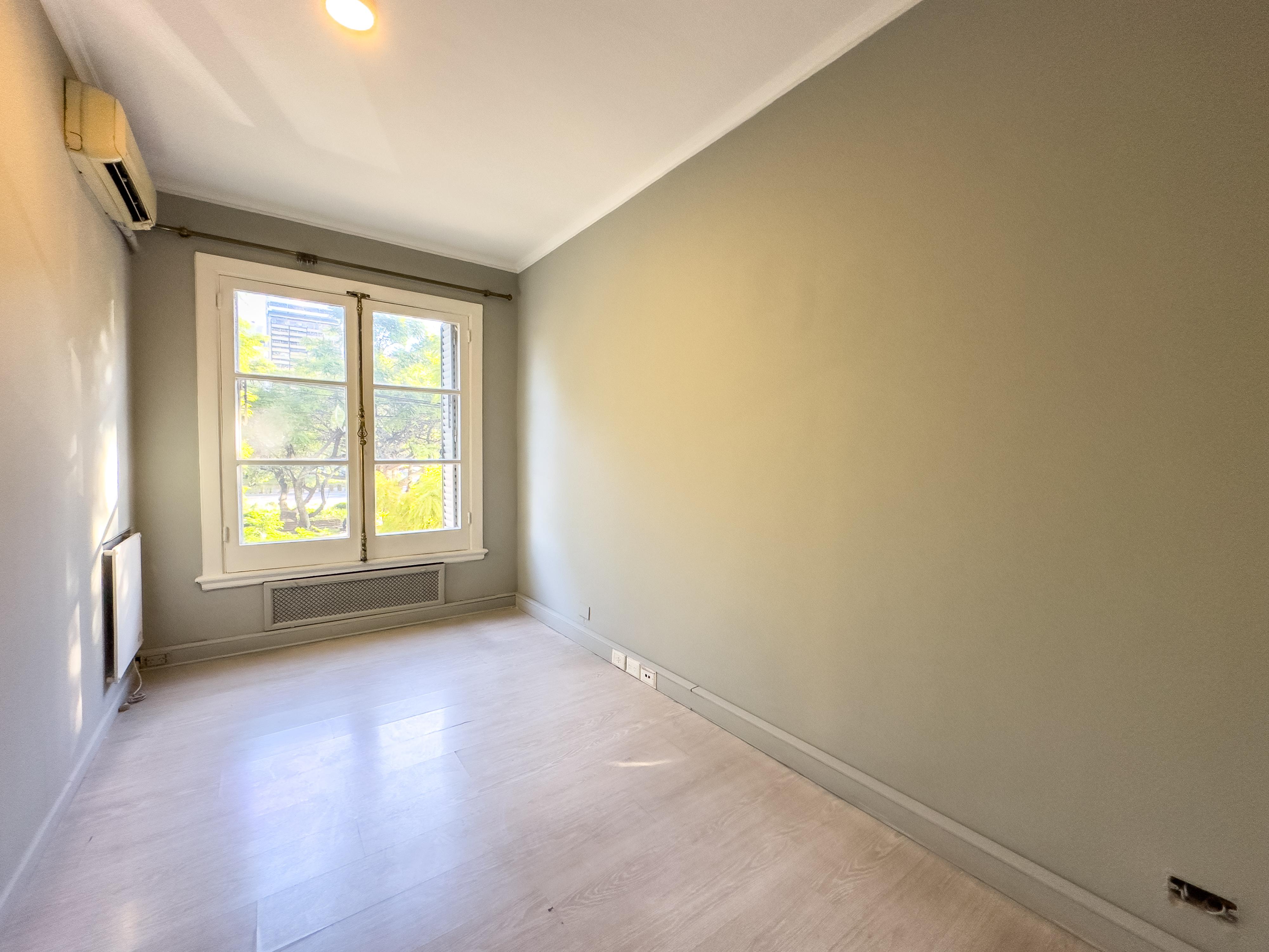 Oficina en venta · Retiro, CABA