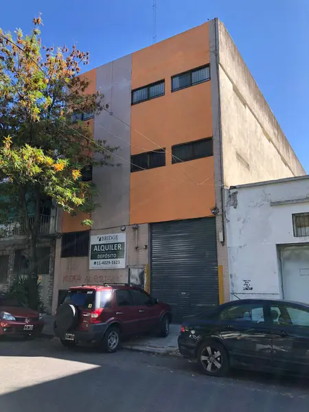 Depósito en alquiler · La Paternal, CABA