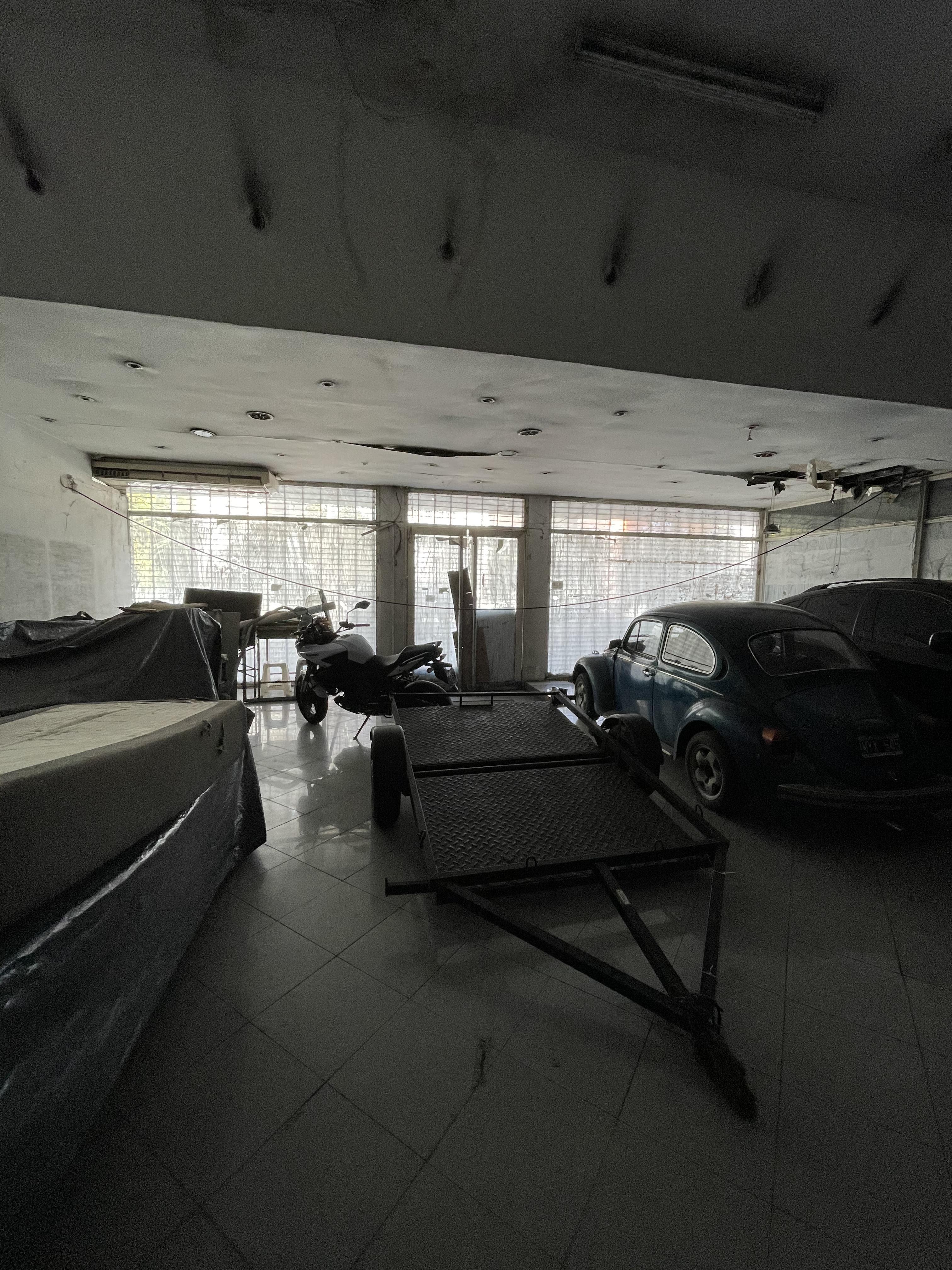Edificio en venta · Parque Patricios, CABA