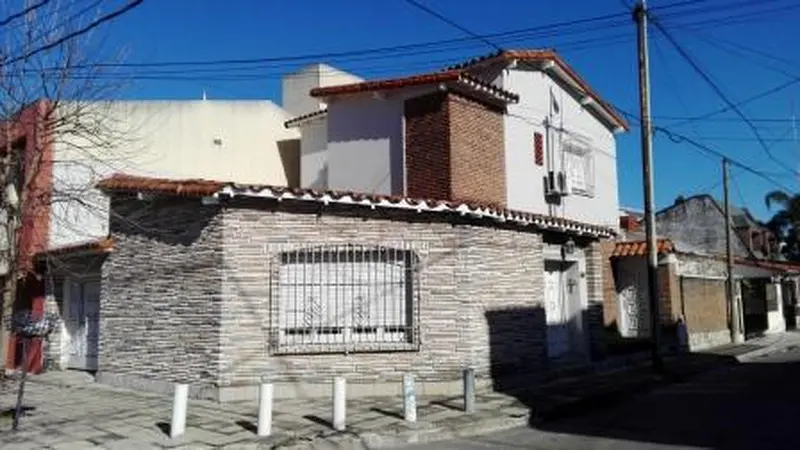Casa en venta · Villa Sarmiento, Morón, GBA Oeste, Provincia de Buenos Aires