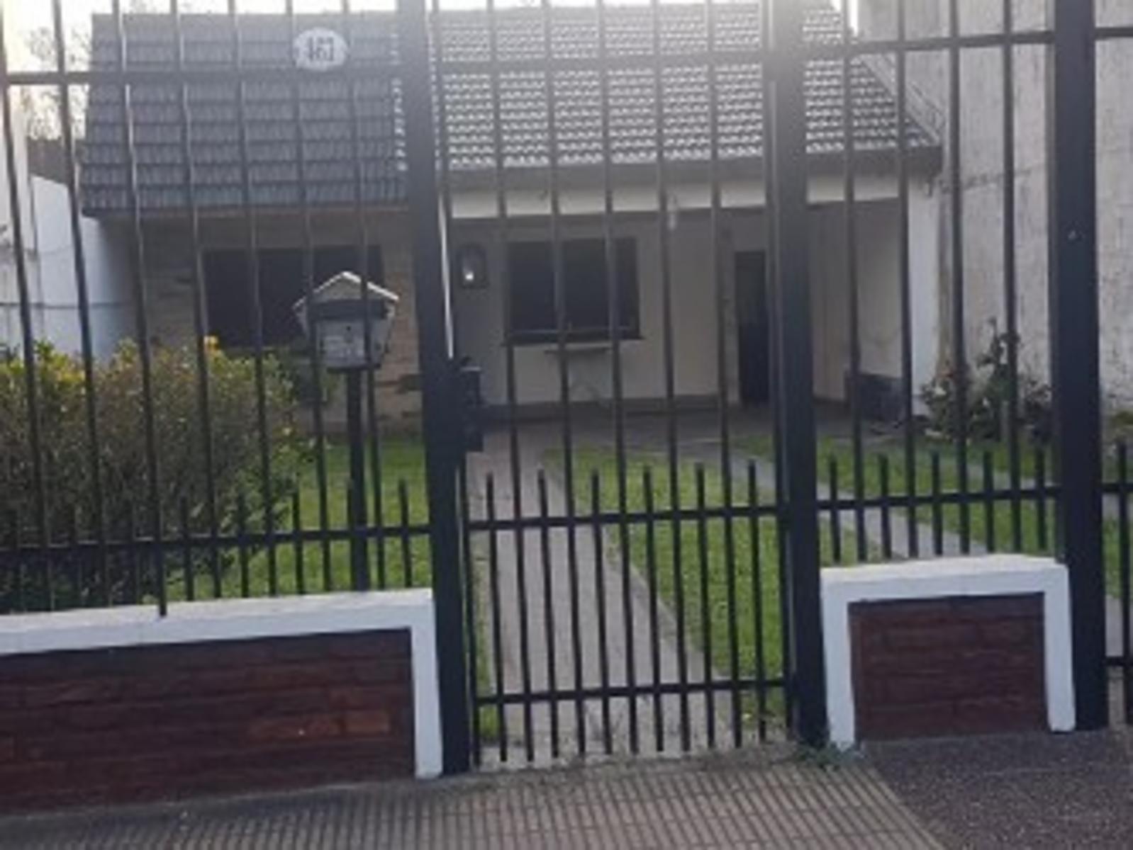 Casa en venta · El Palomar, Morón, GBA Oeste, Provincia de Buenos Aires