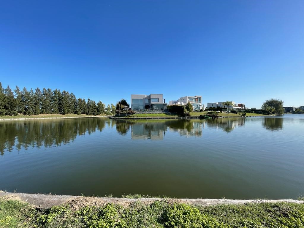 Terreno en venta · Los Lagos del Golf, Nordelta, Tigre, GBA Norte, Provincia de Buenos Aires
