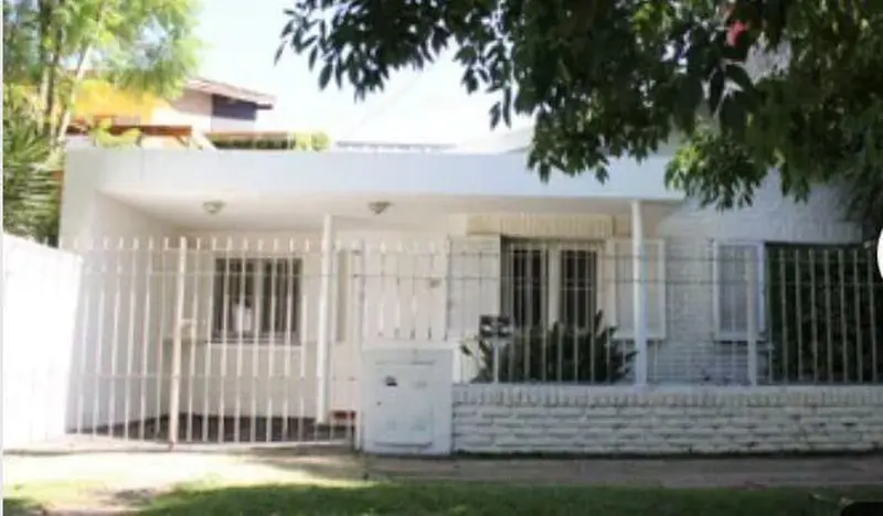 Casa en venta · Castelar, Morón, GBA Oeste, Provincia de Buenos Aires