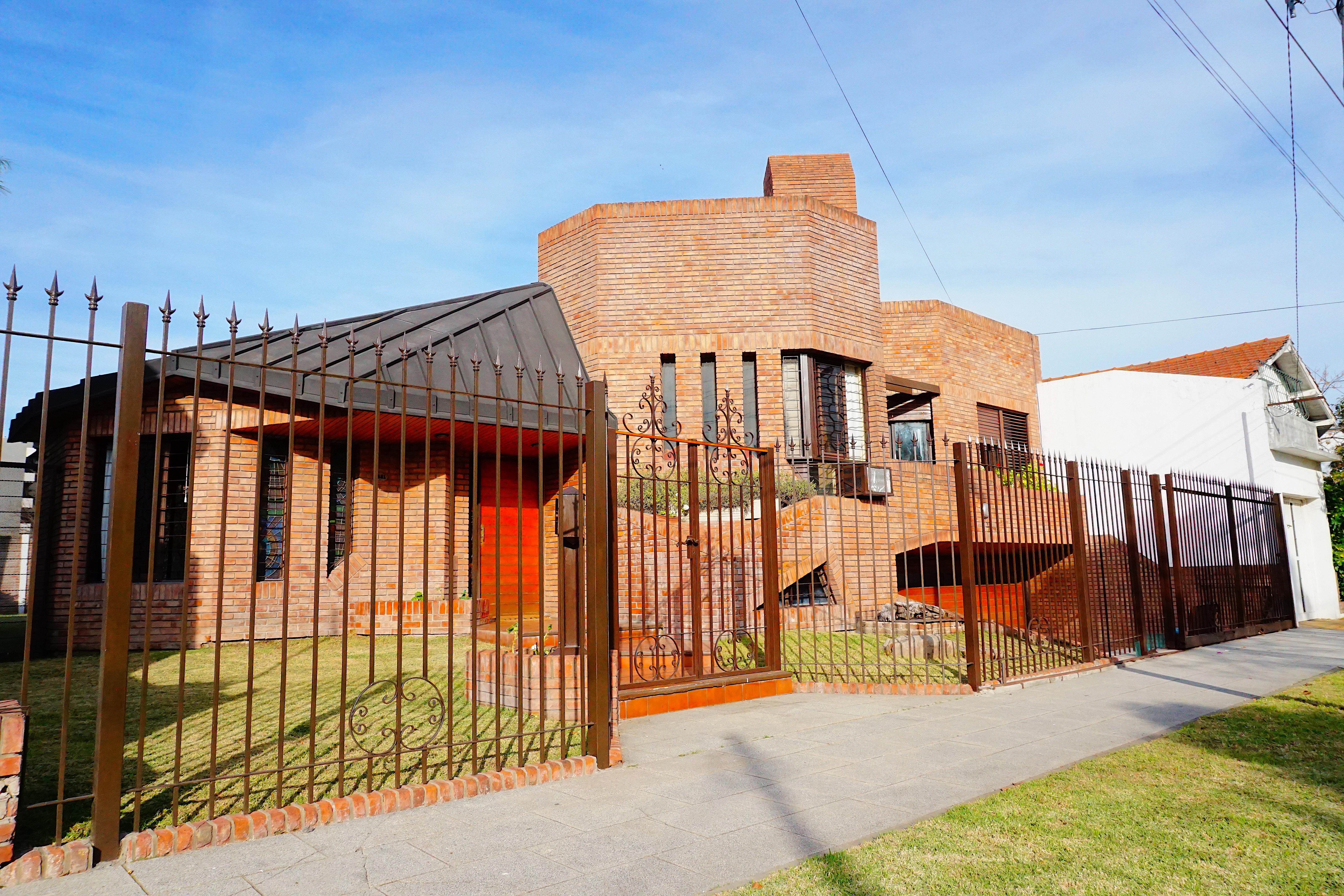 Casa en venta · Castelar Norte, Castelar, Morón, GBA Oeste, Provincia de Buenos Aires