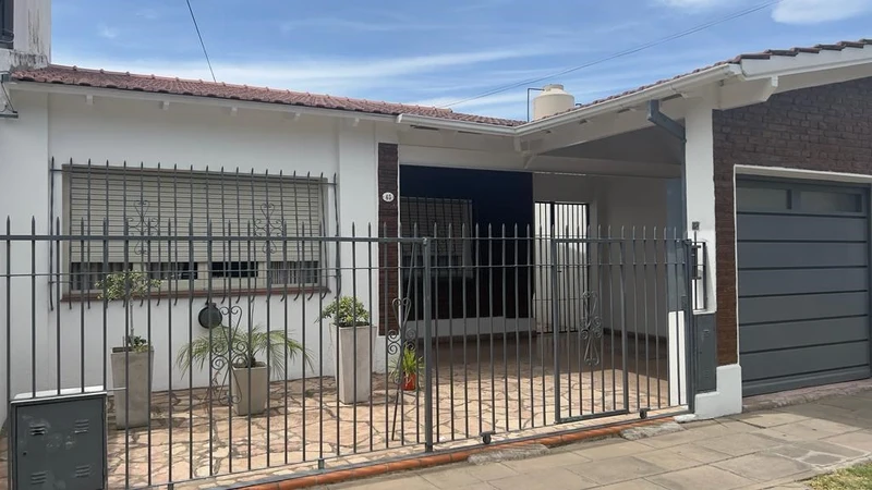 Casa en venta · Ituzaingó Norte, Ituzaingó, GBA Oeste, Provincia de Buenos Aires