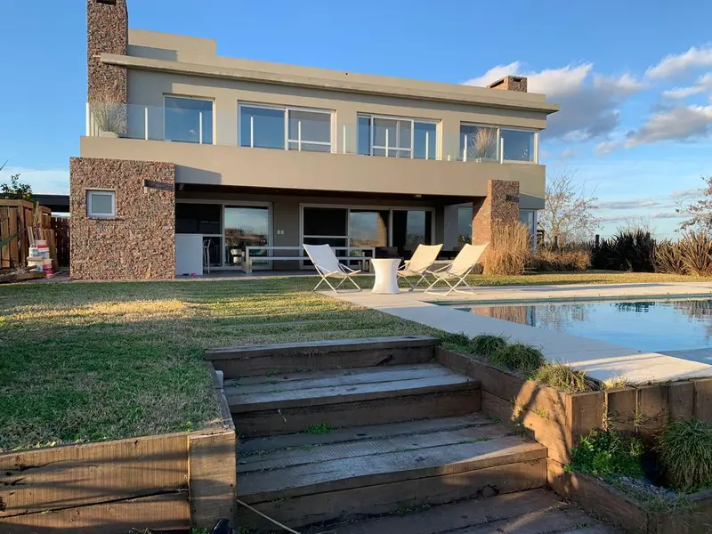 Casa en venta · El Canton - Norte, Escobar, GBA Norte, Provincia de Buenos Aires