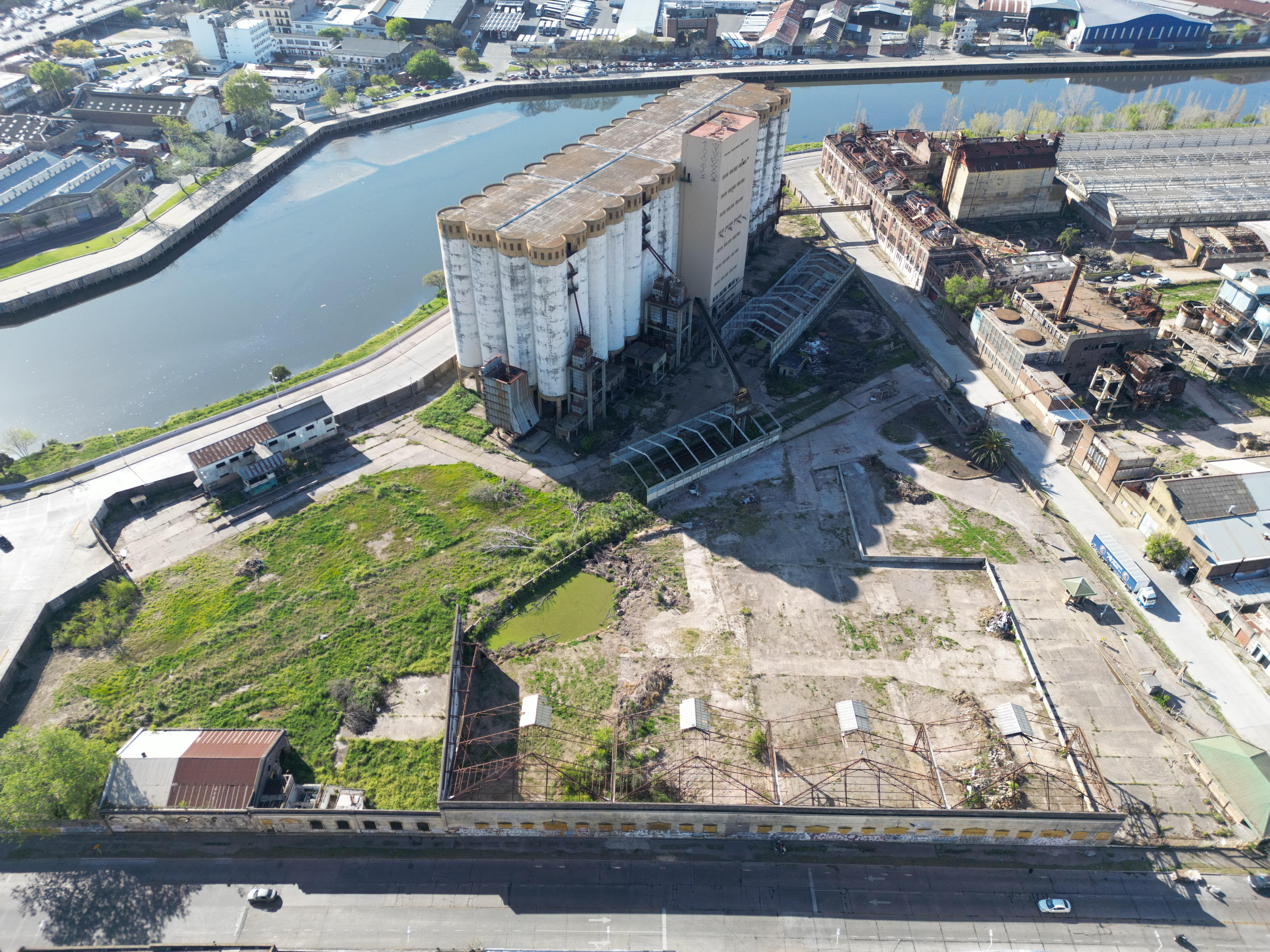 Terreno en alquiler · Avellaneda, GBA Sur, Provincia de Buenos Aires