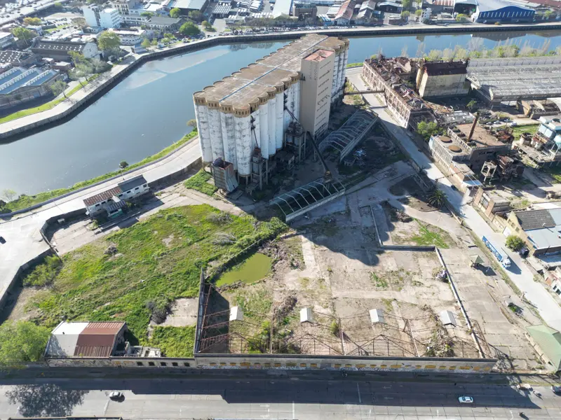 Terreno en alquiler · Avellaneda, GBA Sur, Provincia de Buenos Aires