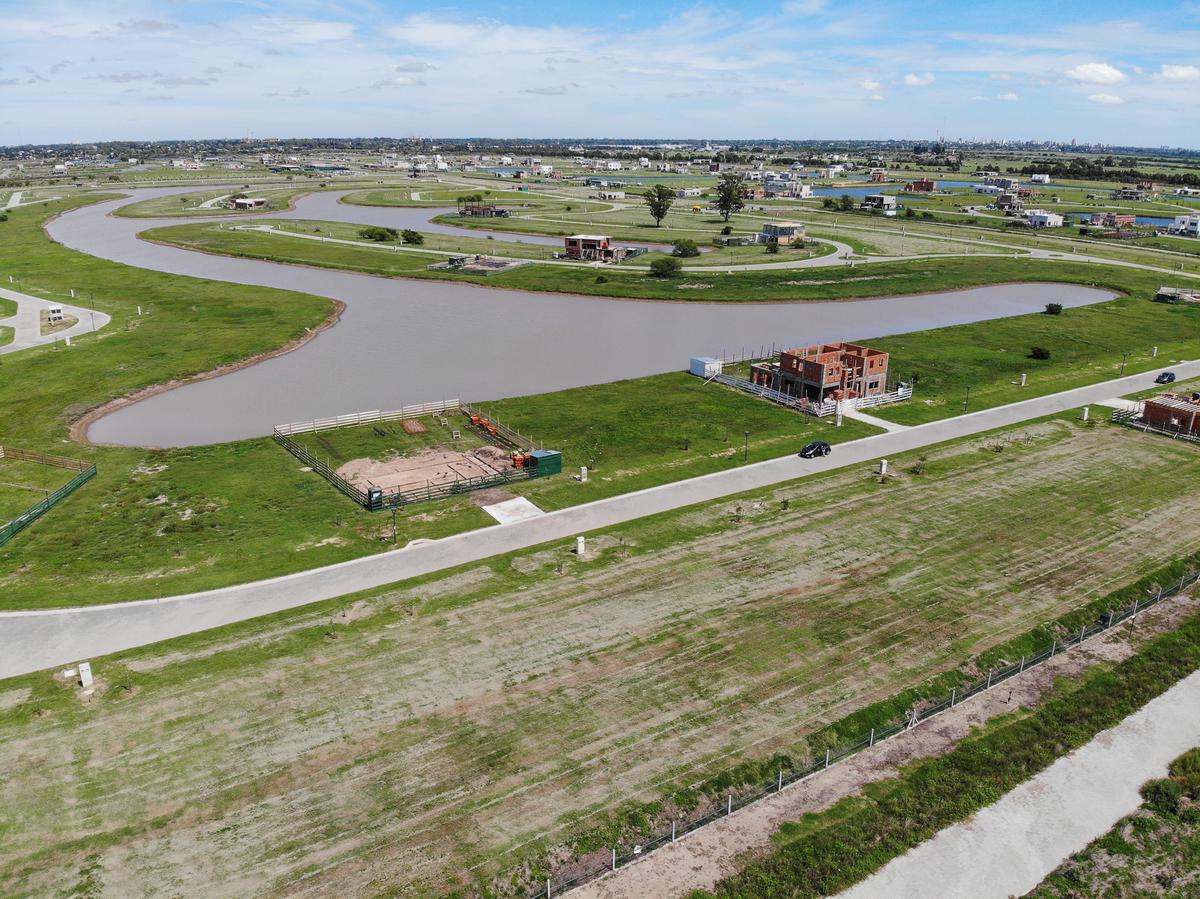 Terreno en venta · Guillermo E Hudson, Berazategui, GBA Sur, Provincia de Buenos Aires