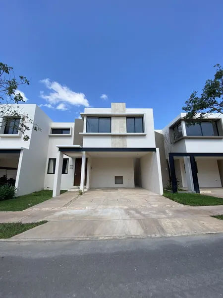 Casa en venta · Cholul, Mérida, Yucatán Casa en venta · Cholul, Mérida, Yucatán